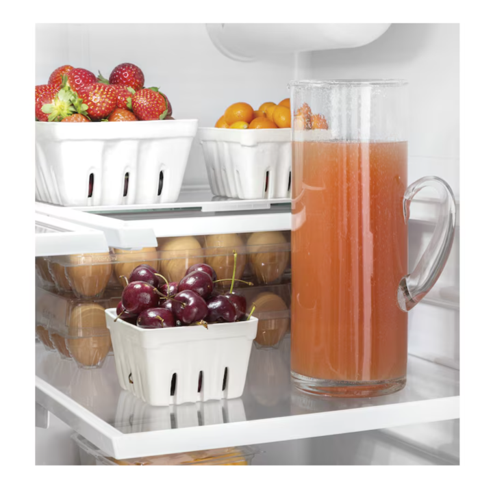 GE Standard-Depth 27-cu ft 3 -Door French Door Refrigerator with Ice Maker with Water Dispenser ( Fingerprint-resistant Stainless Steel ) ENERGY STAR Certified