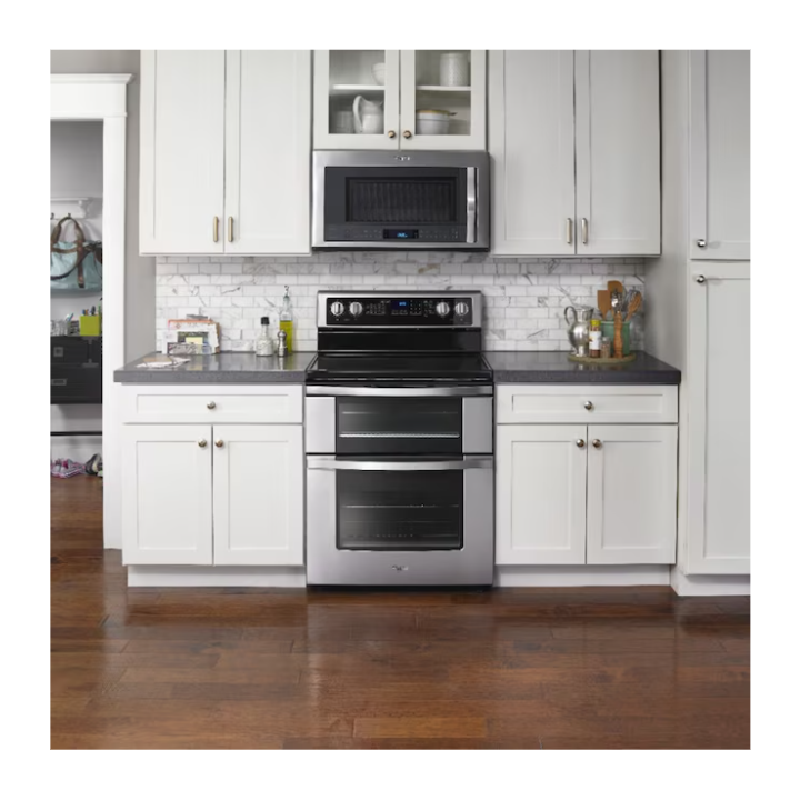 Whirlpool 30-in Glass Top 5 burners 4.2-cu ft / 2.5-cu ft Convection Oven Freestanding Double Oven Electric Range ( Stainless steel )