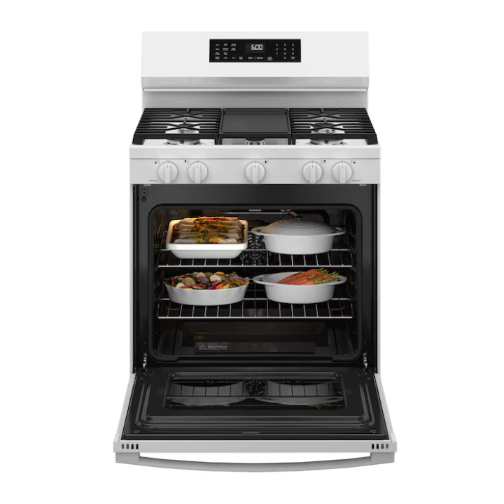 GE 30-in 5 burners 5.3-cu ft Air Fry Convection Oven Freestanding Natural Gas Range ( White )