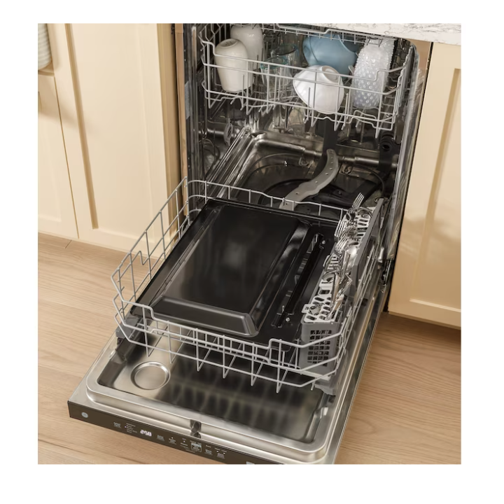 GE EasyWash Oven Tray 30-in Glass Top 5 burners 5.3-cu ft Air Fry Convection Oven Freestanding Electric Range (White)