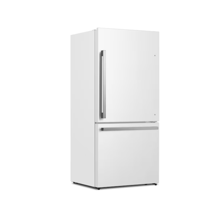 Hisense 17.2-cu ft Counter-Depth 32-in Wide Bottom-Freezer Refrigerator (White) ENERGY STAR Certified