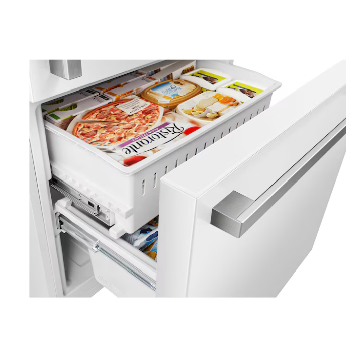 Hisense 17.2-cu ft Counter-Depth 32-in Wide Bottom-Freezer Refrigerator (White) ENERGY STAR Certified